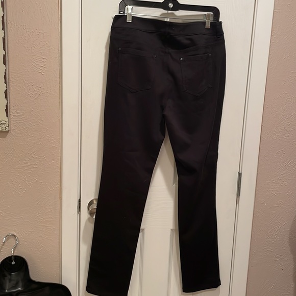 Chicos black stretch pants - Picture 3 of 3